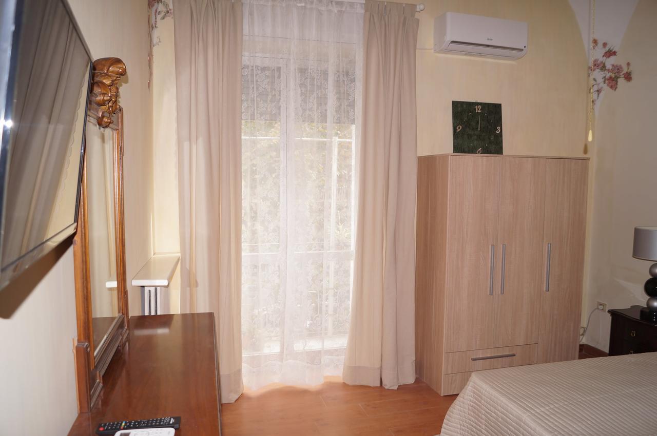 Al Primo Piano Bed And Breakfast Foggia Exterior foto
